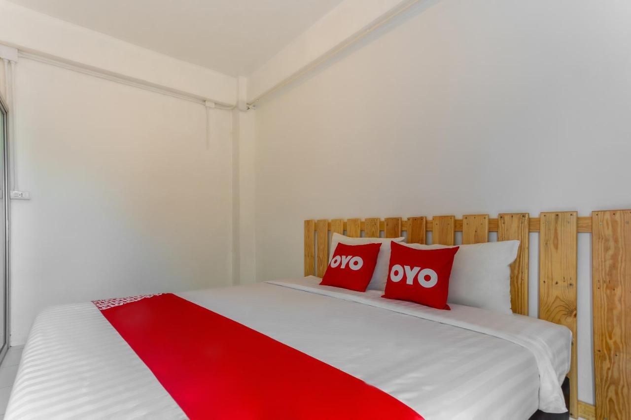 Yak Guesthouse Τσιάνγκ Μάι Εξωτερικό φωτογραφία
