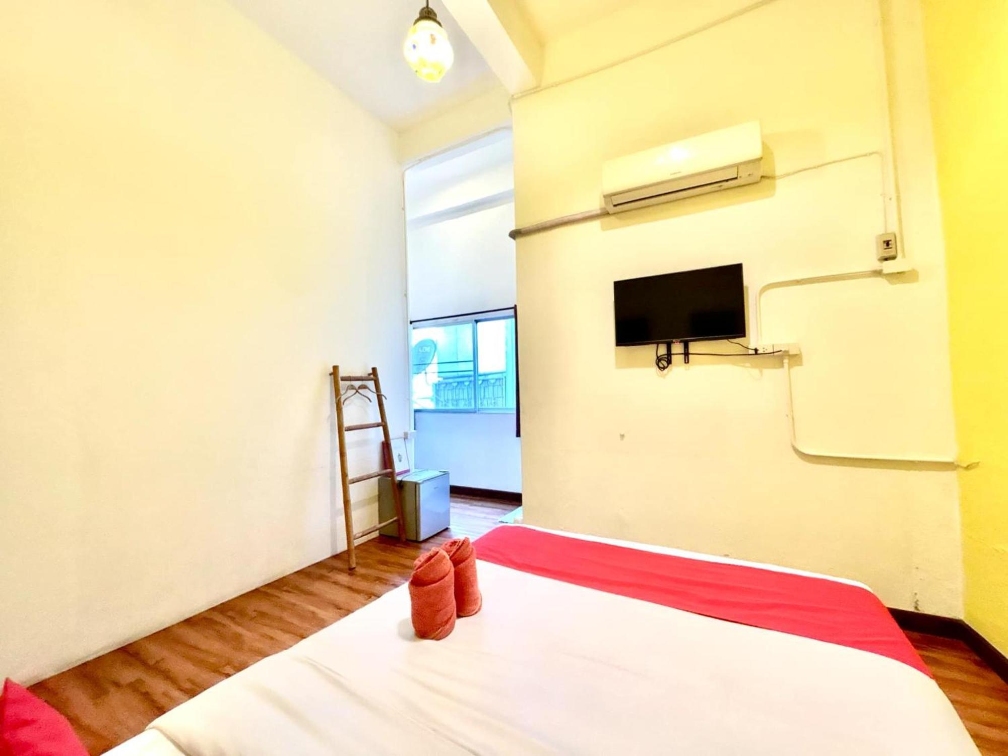 Yak Guesthouse Τσιάνγκ Μάι Εξωτερικό φωτογραφία